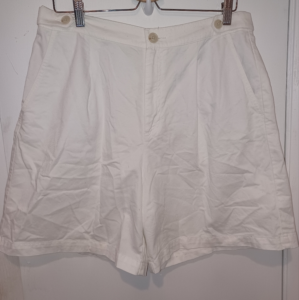 LOFT shorts size 12 white